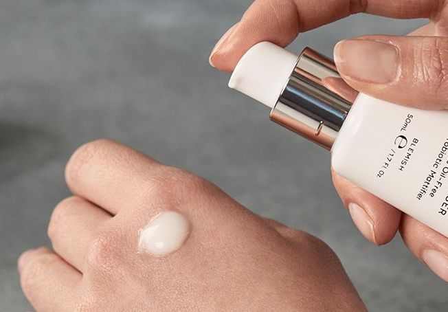 how to use the medik8 balance moisturiser