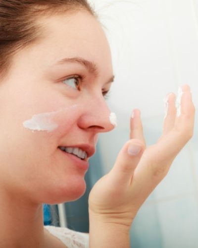 Risks of Mixing Retinol with Azelaic Acid - The Skincare Culture