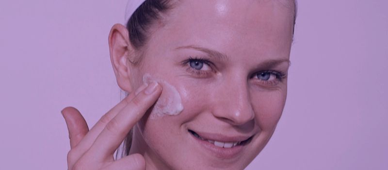 Best Moisturizers to Use With Tretinoin - The Skincare Culture