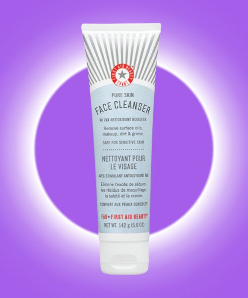 First Aid Beauty – Pure Skin Face Cleanser