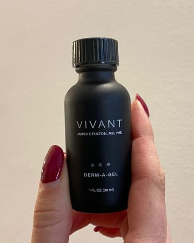 Vivant Derm-A-Gel Review - The Skincare Culture