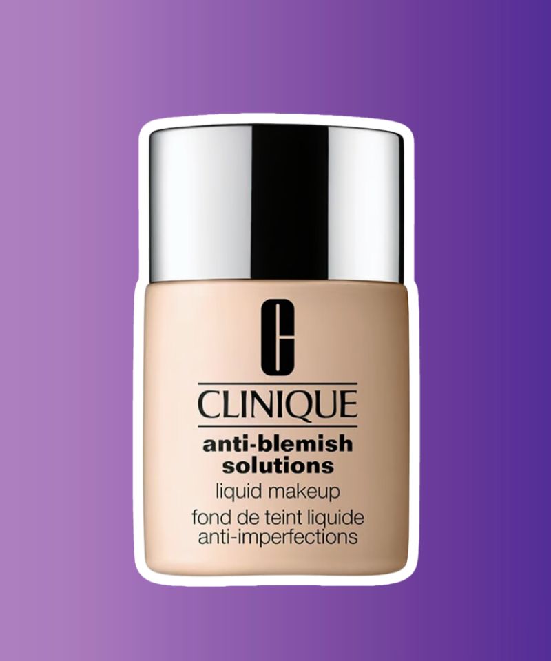 The Clinique Anti-Blemish Solutions Liquid Makeup is a blemish-fighting foundation that promotes clear skin while providing seamless coverage.